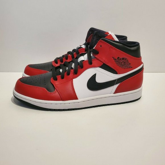 NEW Air Jordan 1 Mid Chicago Toe  554724-069 - Picture 6 of 6